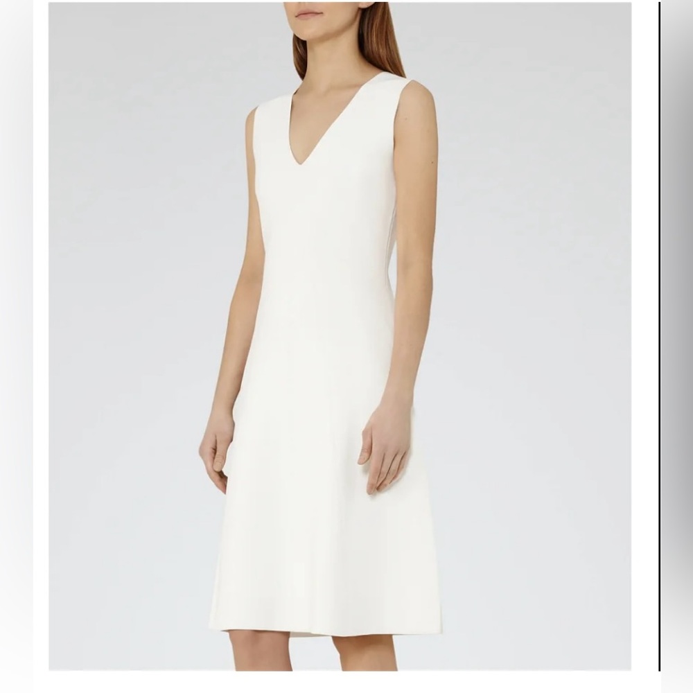 Reiss cream color michelle knit dress size 4 brandnew with tags on
